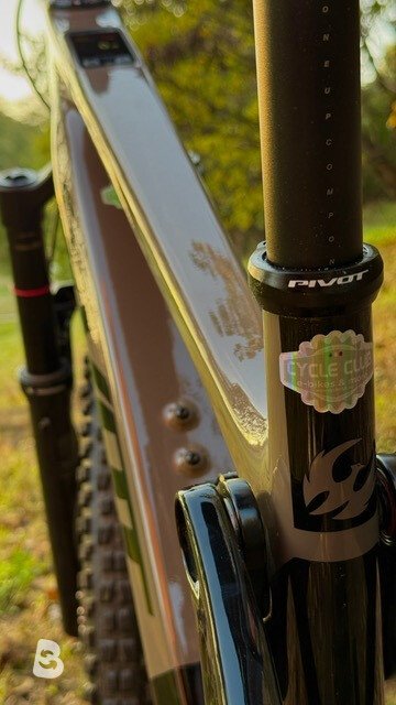 Pivot shuttle AM pro 2026