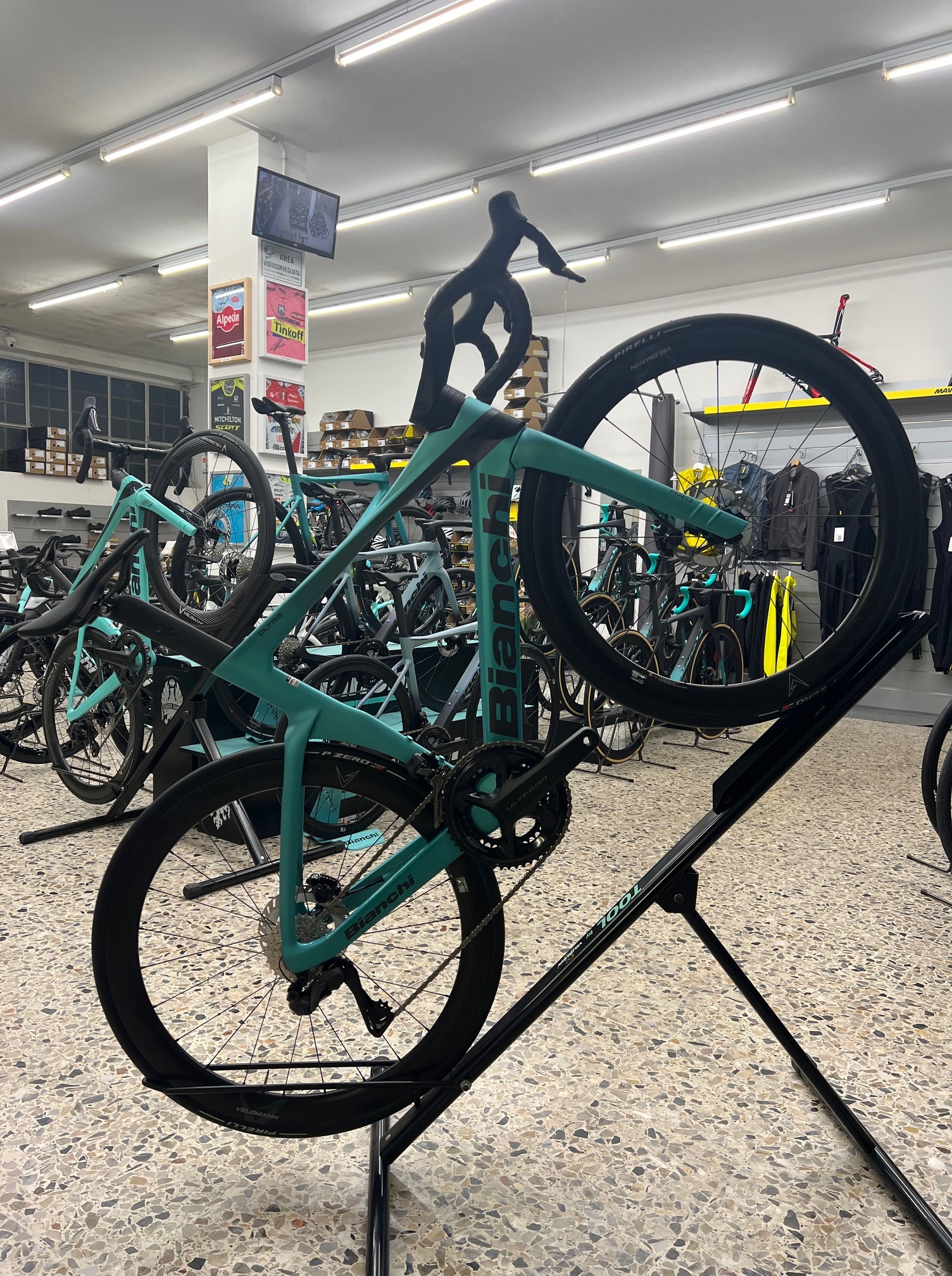 Bianchi OLTRE PRO ULTEGRA Di2 12V 2025