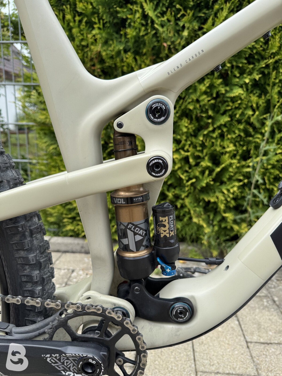 Propain Hugene CF Performance 2022