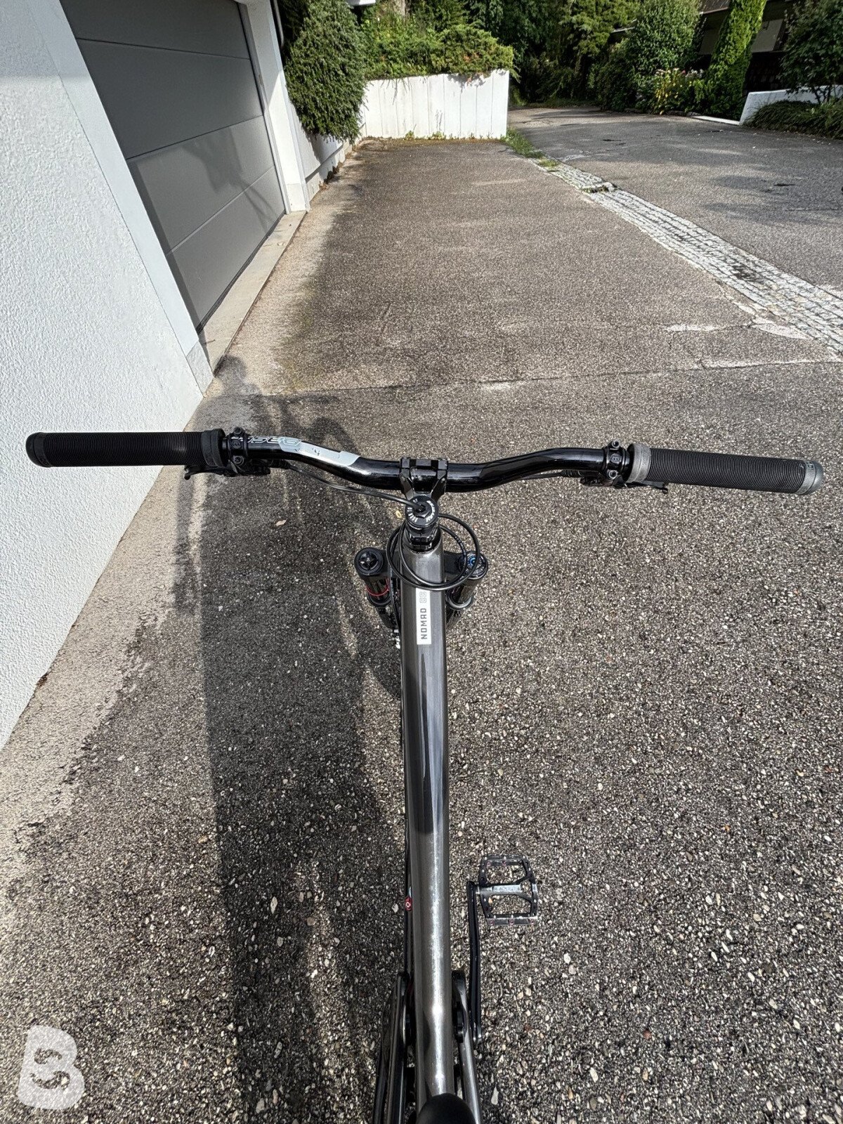 Santa Cruz Nomad Carbon CC X01 2022