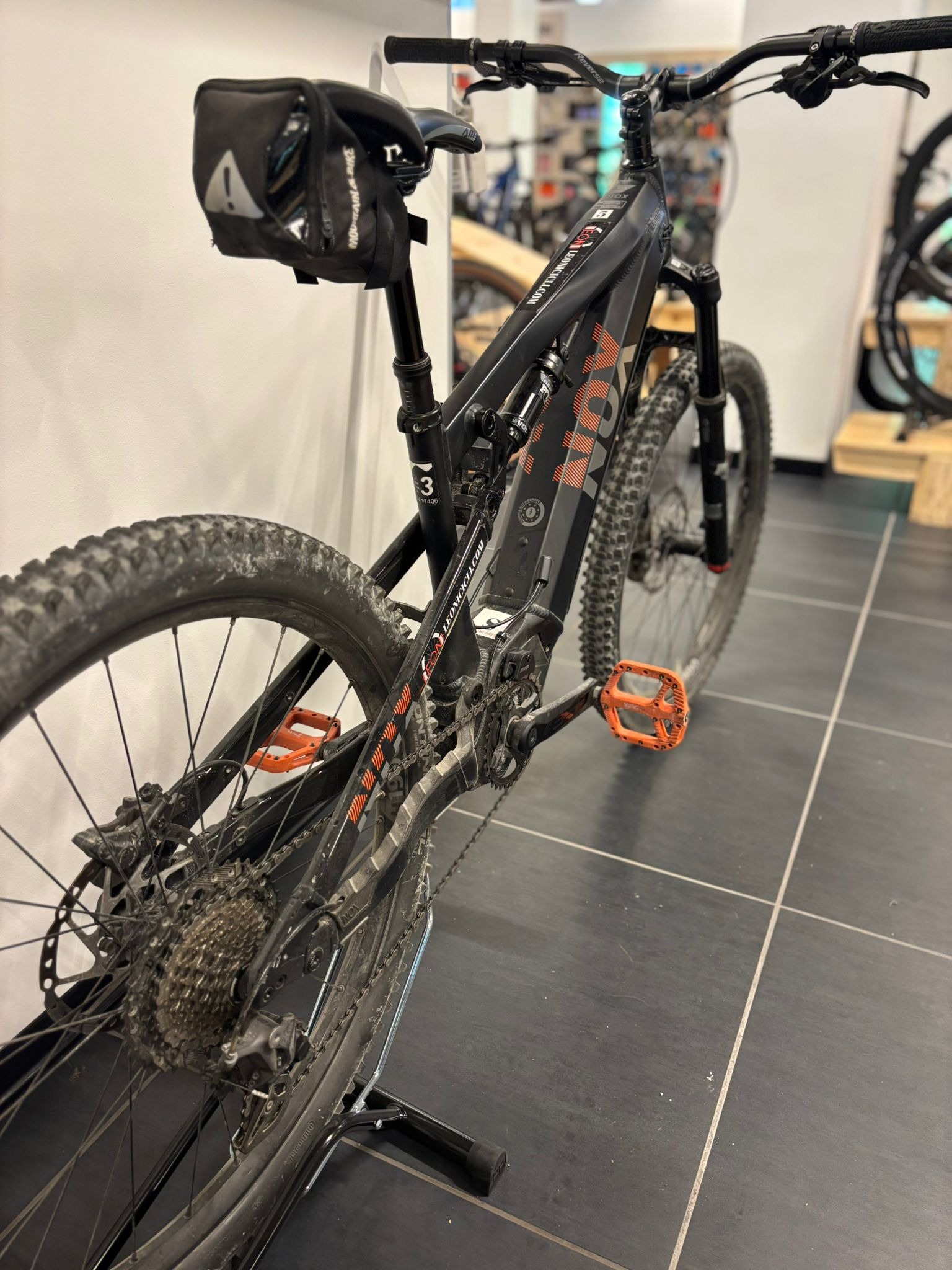 Nox Cycles HIBRID TRAIL 5.1 2020