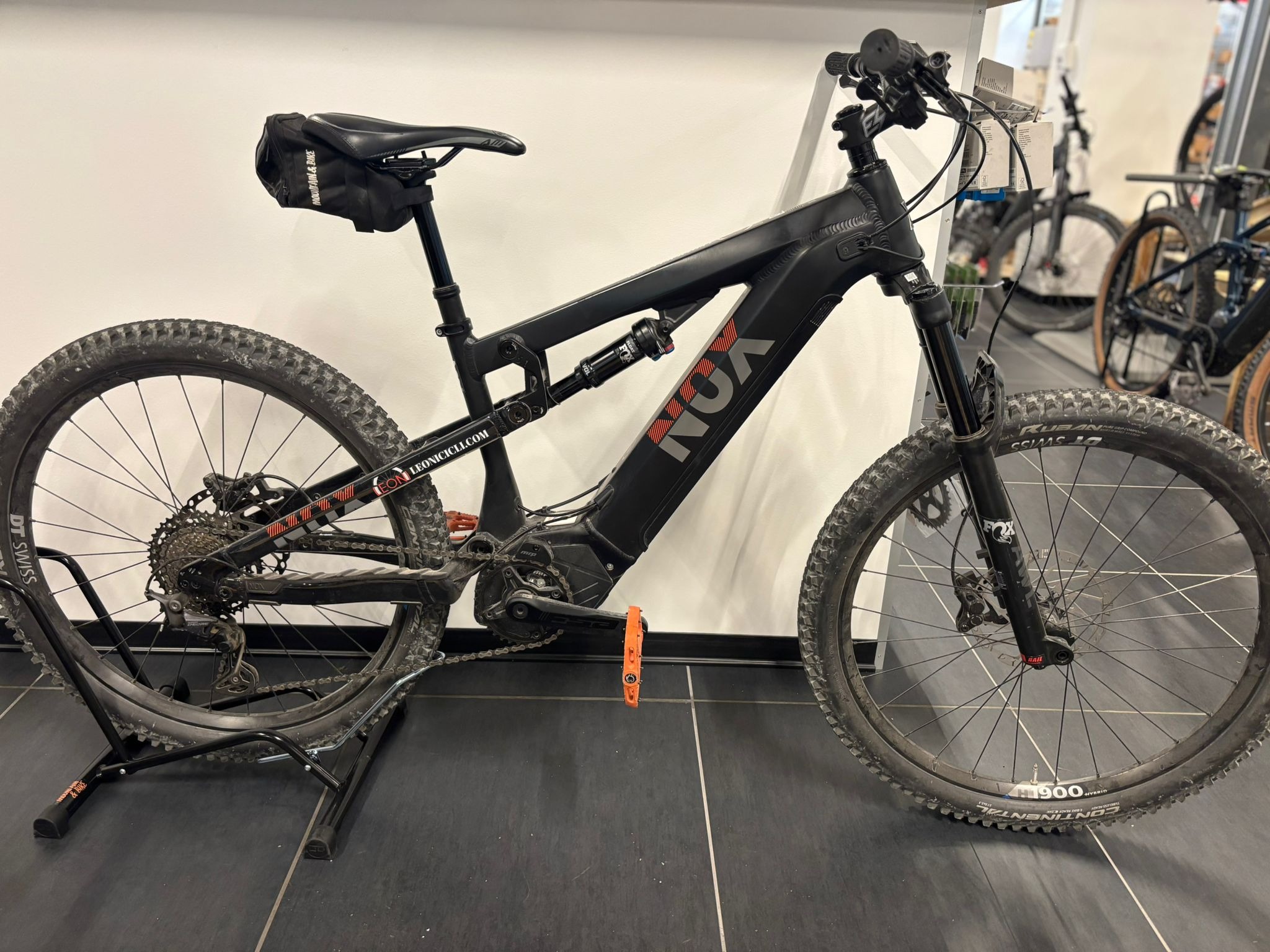 Nox Cycles HIBRID TRAIL 5.1 2020