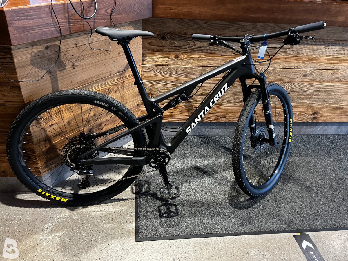 Santa Cruz Blur 3 C 2022