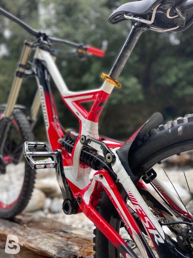 Specialized Demo 8