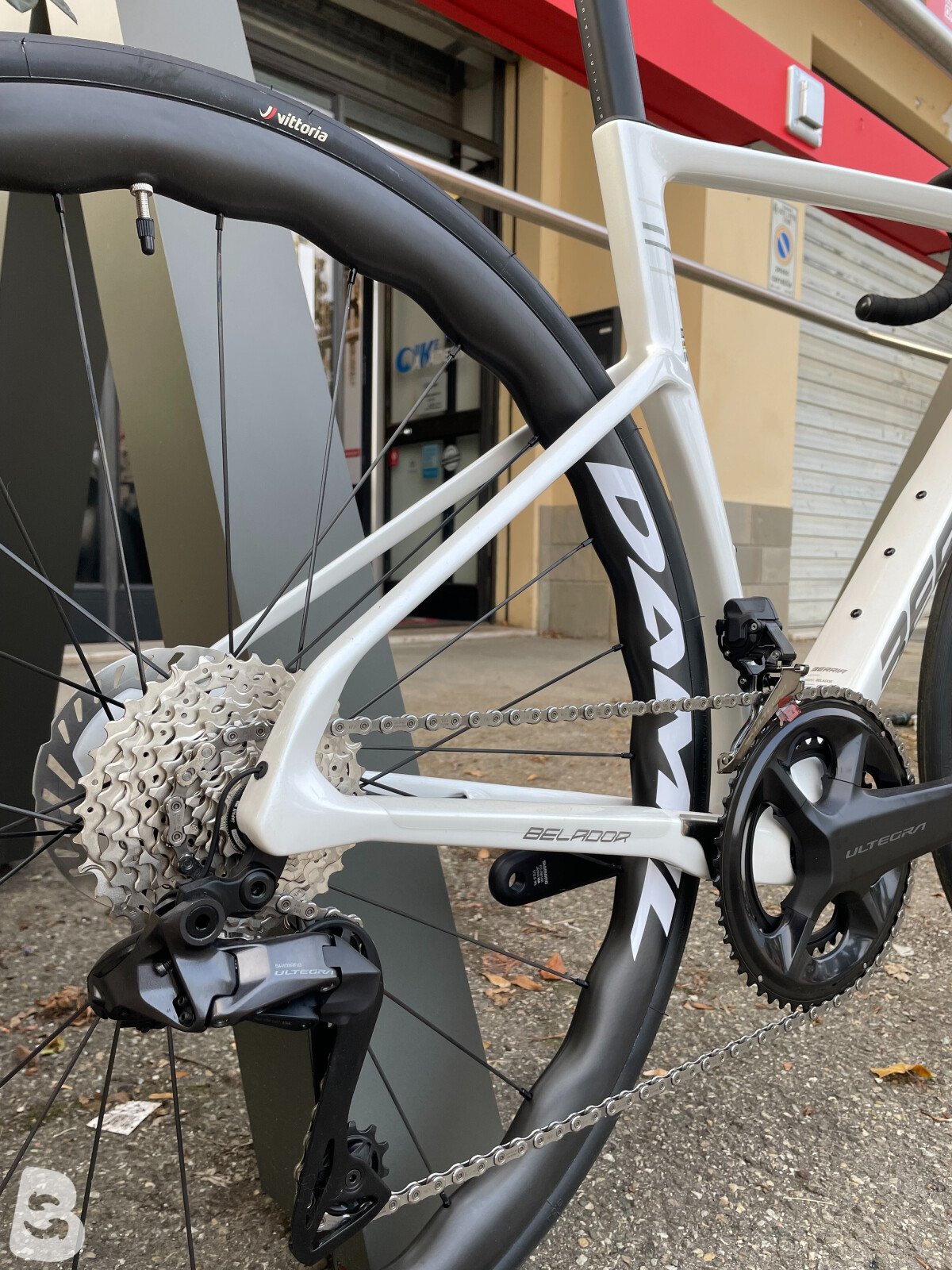 Berria BELADOR PRO ULTEGRA DI2 2025
