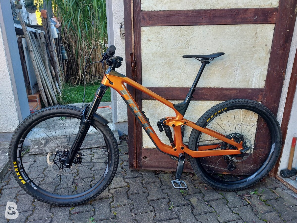 Trek Slash 9.8 GX AXS 2021