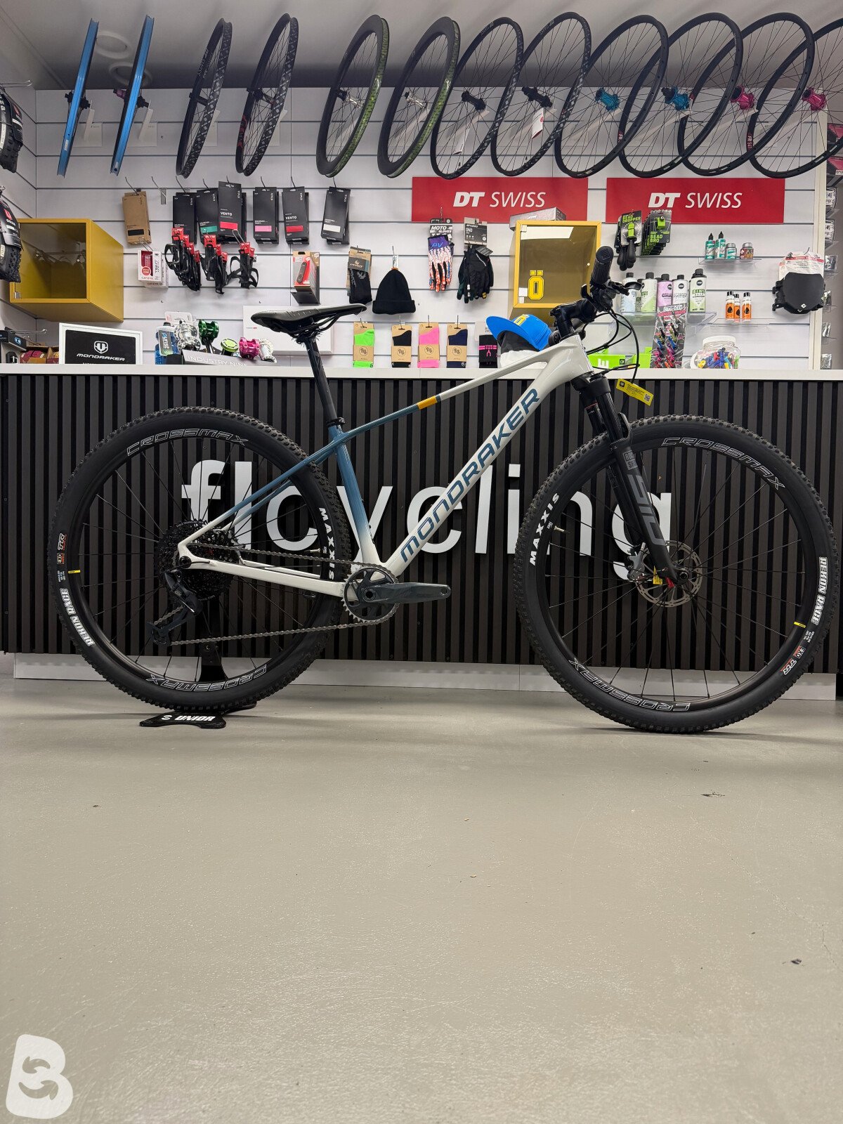 Mondraker Podium Carbon 2024