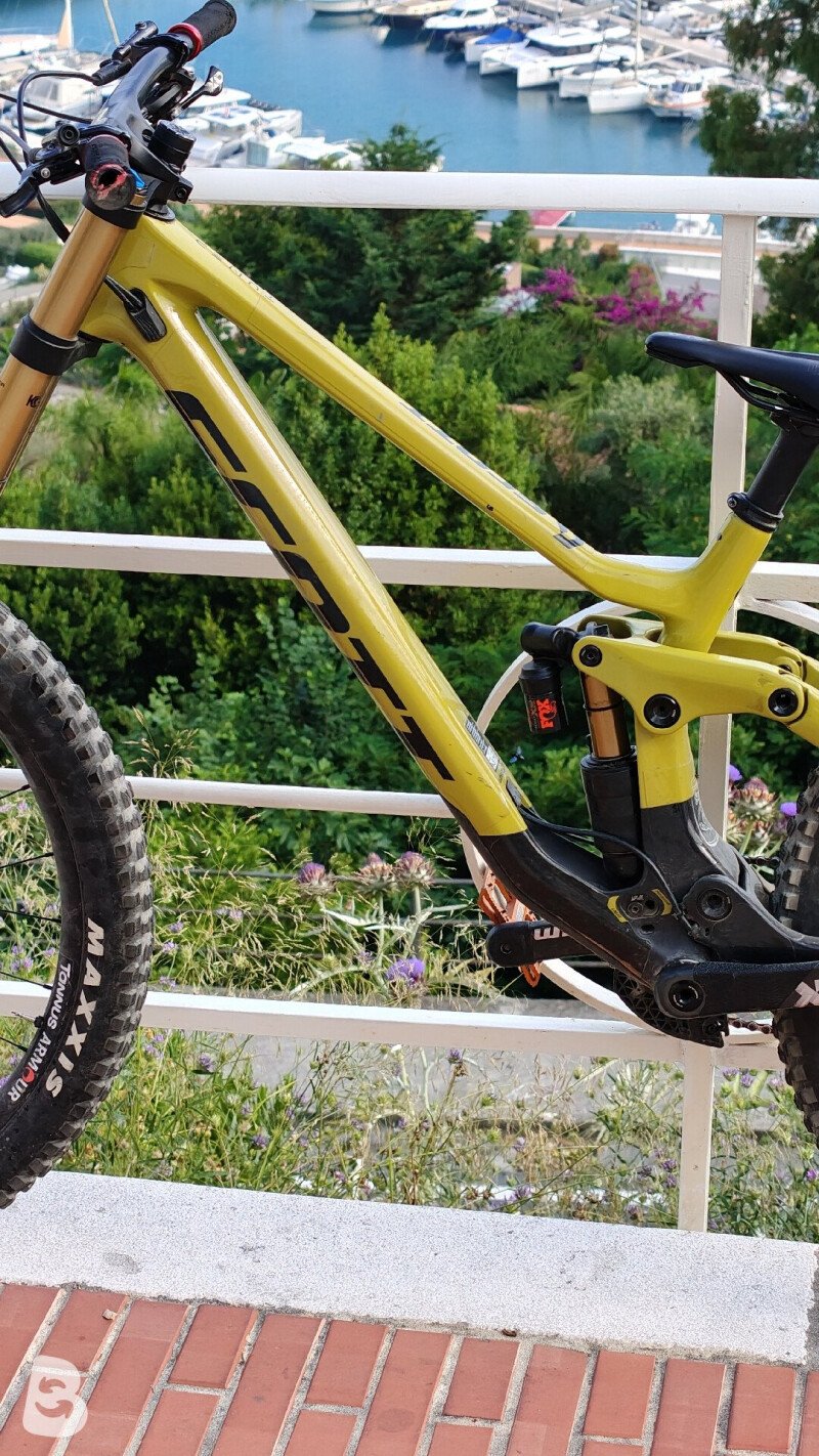 Scott Gambler Tuned 900 2023