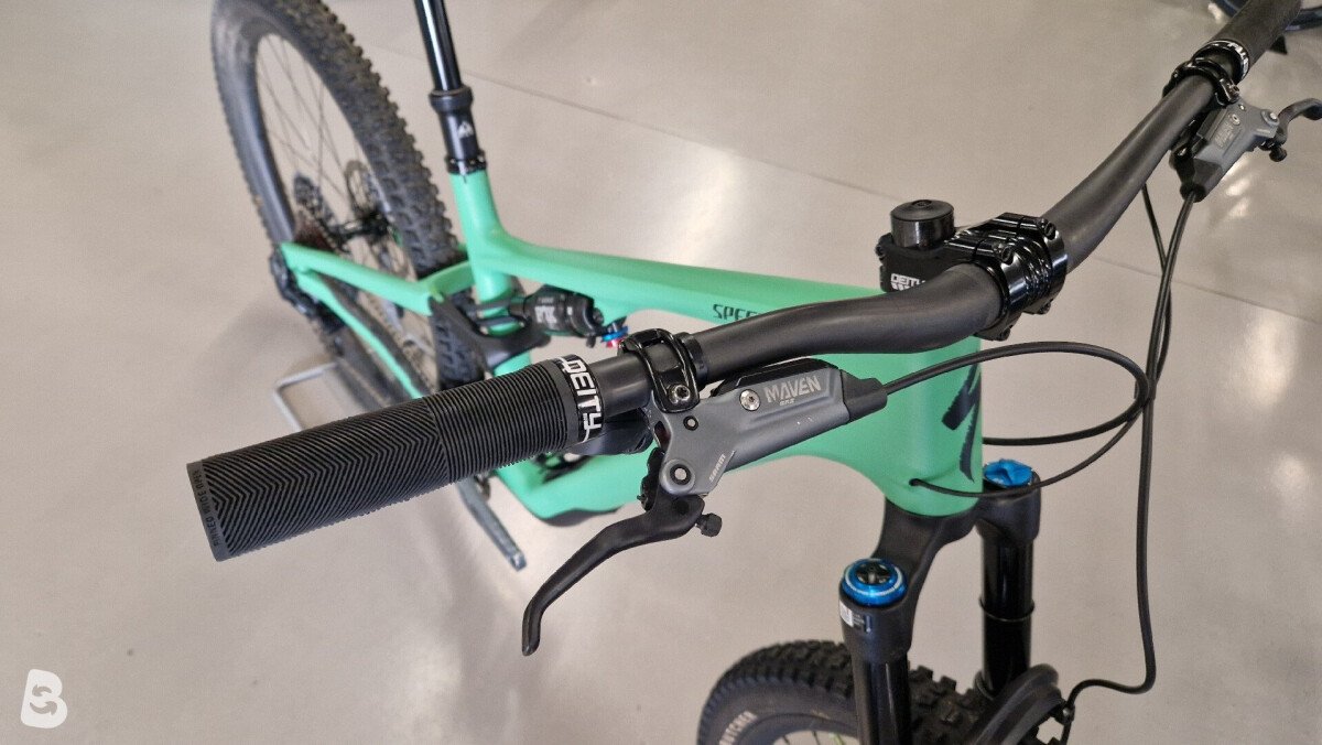 Specialized Stumpjumper 15 Expert 2025