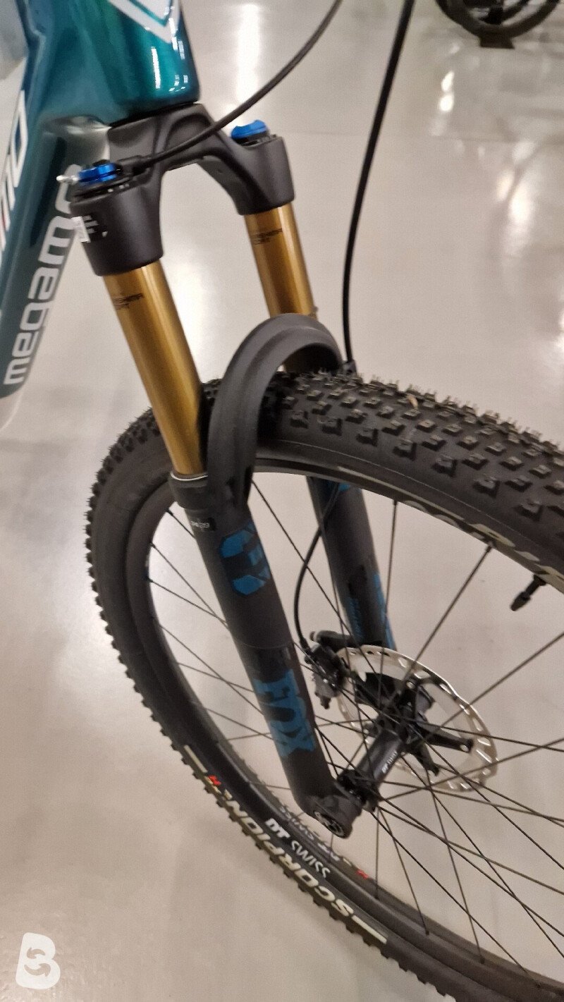 Megamo Track R120 Elite 05 Team 2023