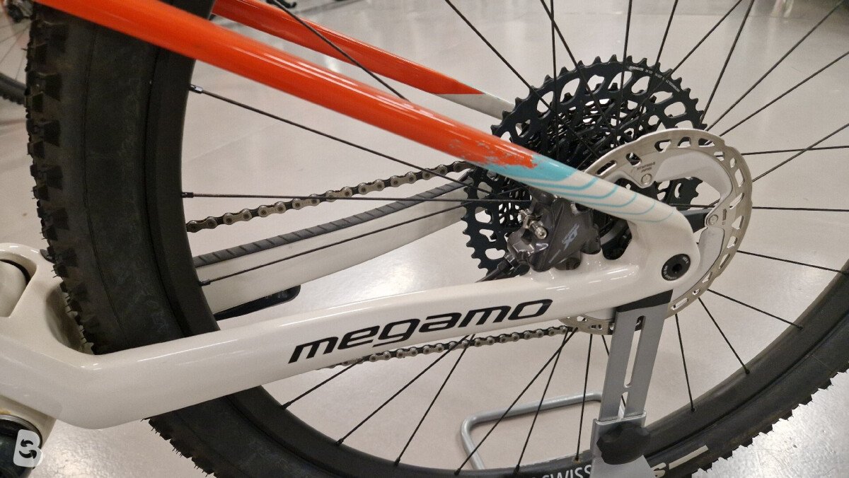 Megamo Track R120 Elite 05 Team 2023