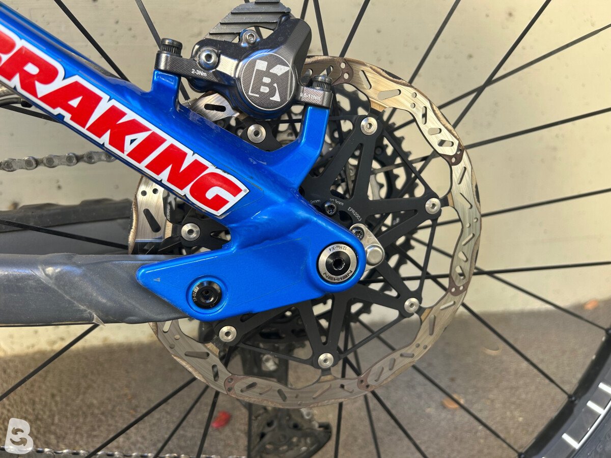 Cube Stereo Hybrid Actionteam (custom) 2023