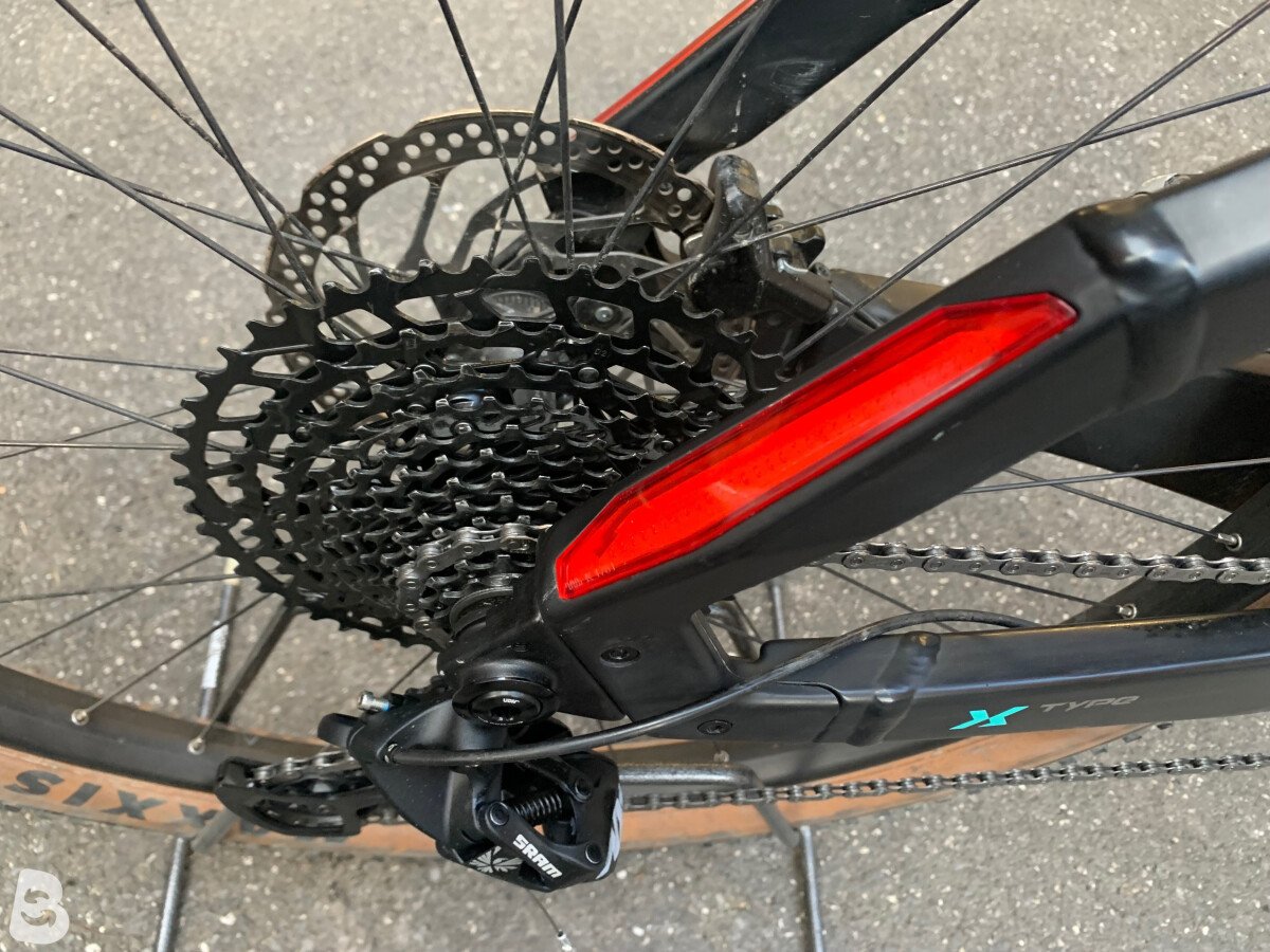Bianchi E-Omnia X-Type. 2022