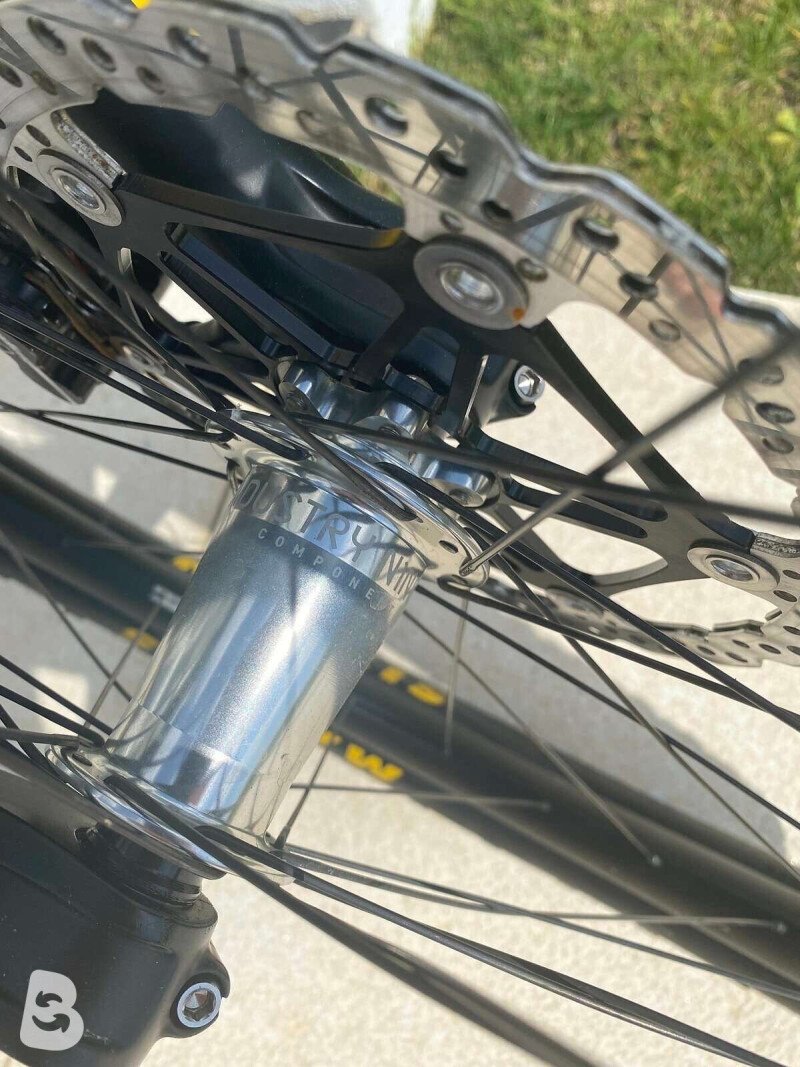 NS Bikes Fuzz custom 2020
