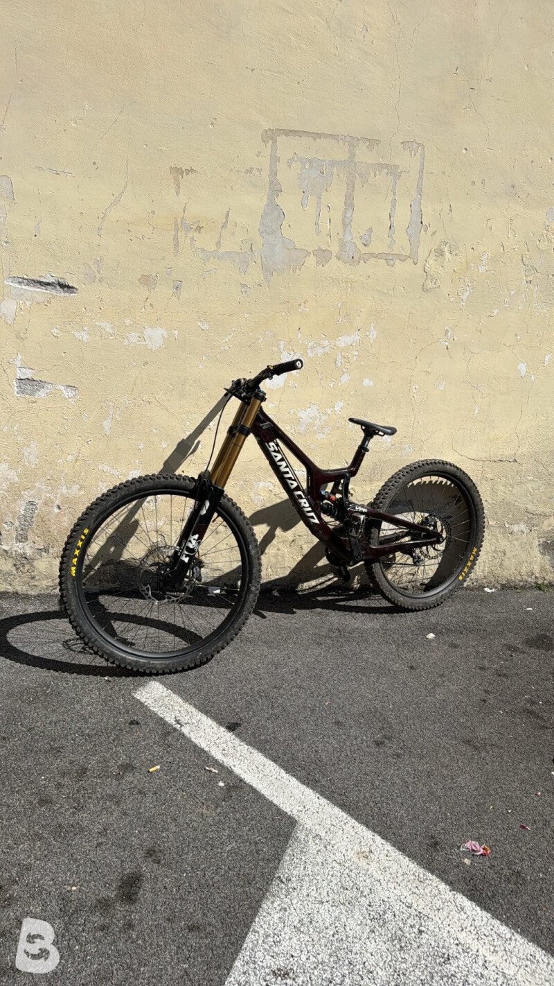 Santa Cruz V10 X01 MX Carbon 2023