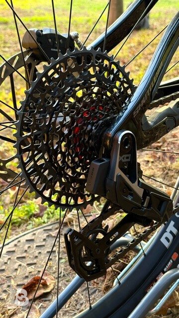 Pivot shuttle AM pro 2026