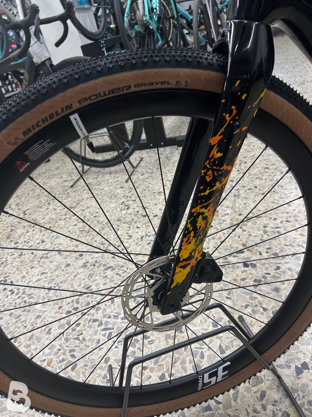 Whistle KIOWA SRAM RIVAL XPLR AXS 13X1 2026