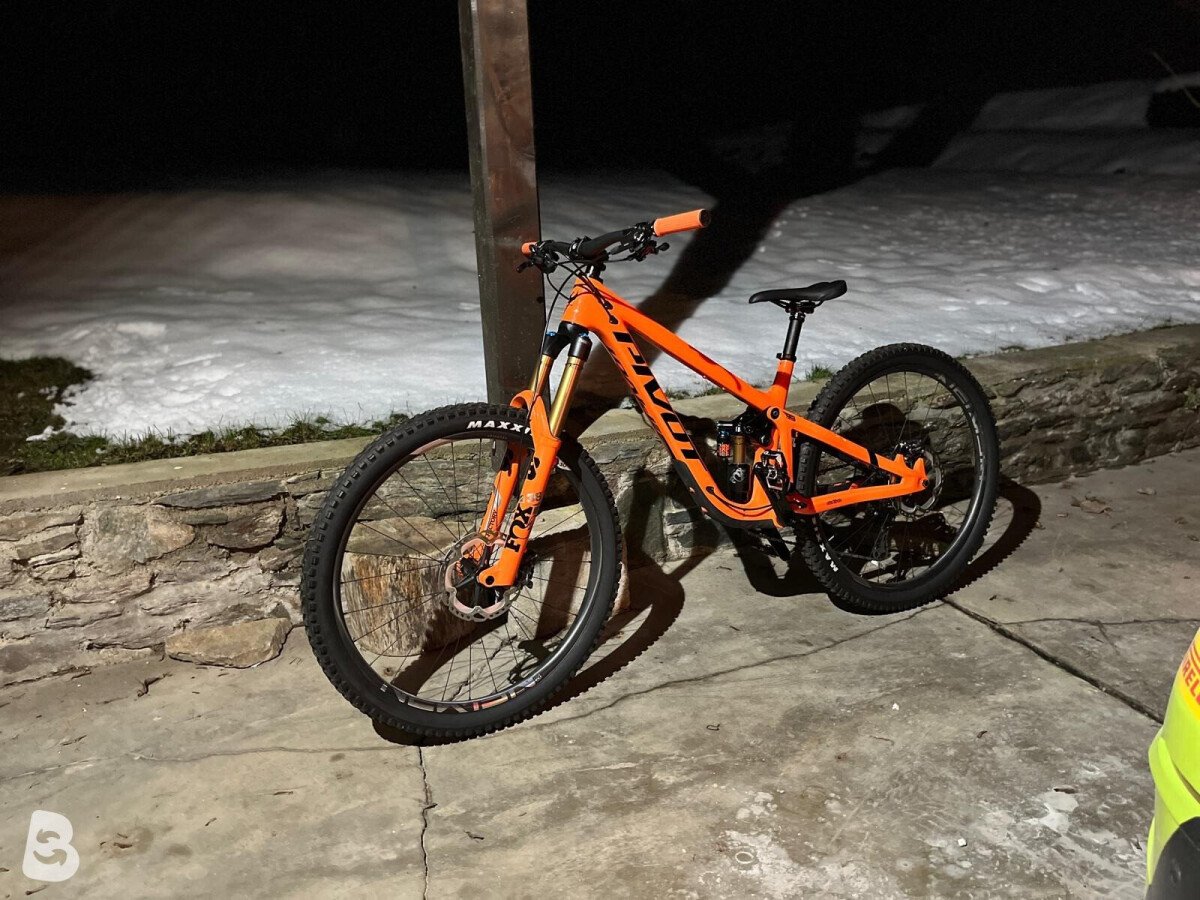 Pivot Firebird Pro XT/XTR 2022