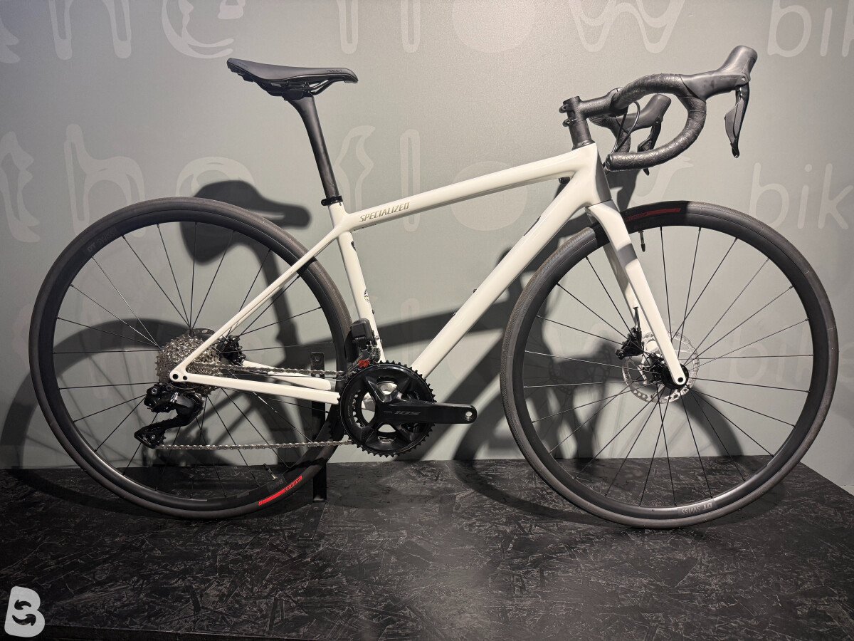 Specialized Aethos Comp Shimano 105 Di2 2025