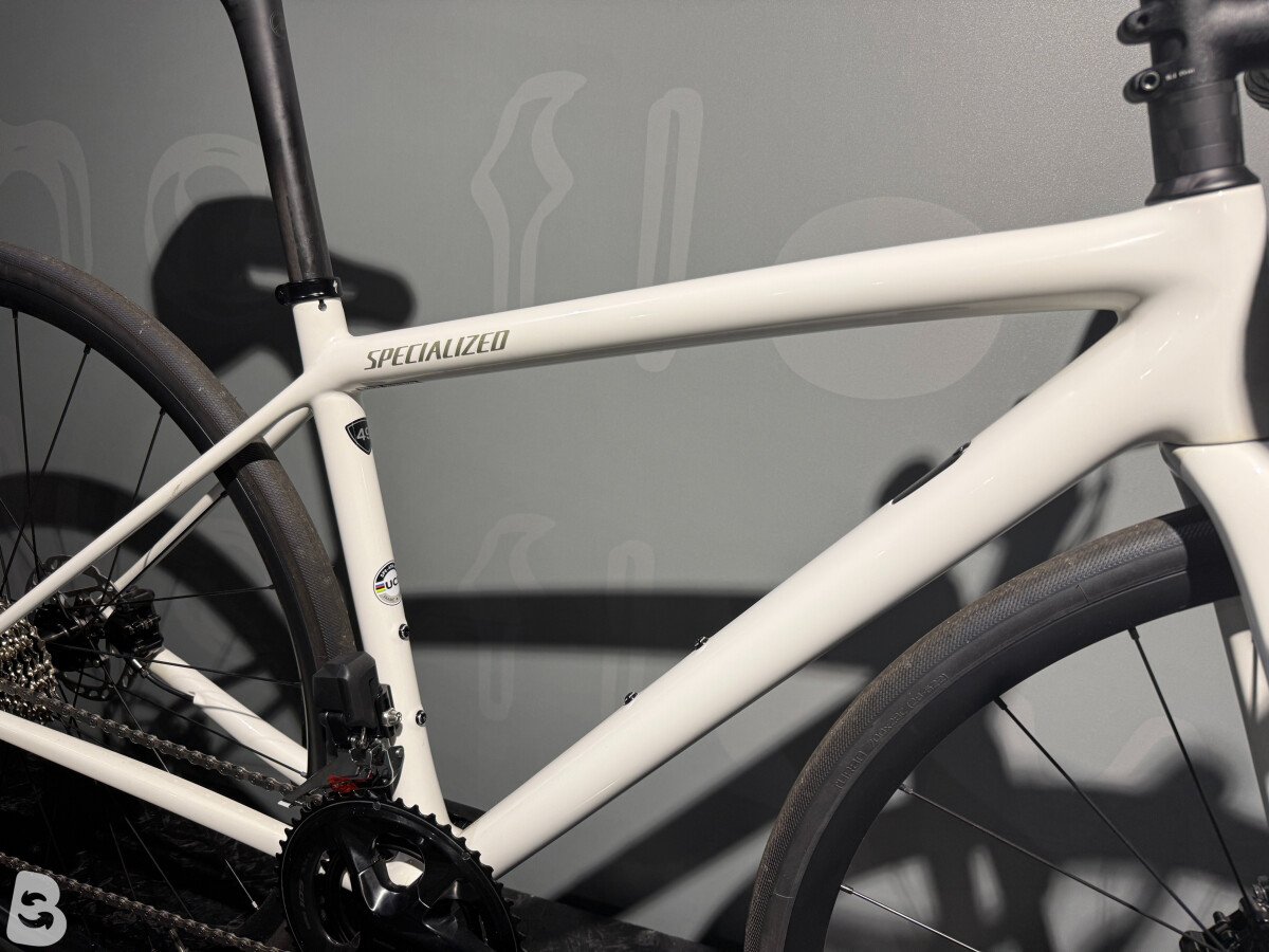 Specialized Aethos Comp Shimano 105 Di2 2025