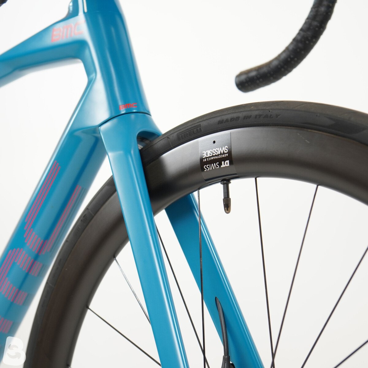 BMC Roadmachine 01 THREE 2020