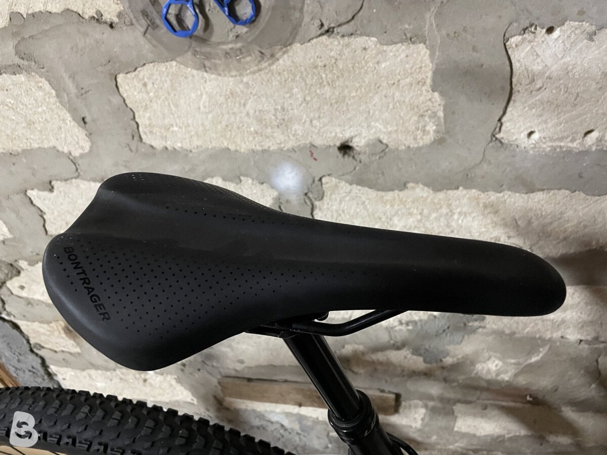 Trek X-Caliber 8 2022