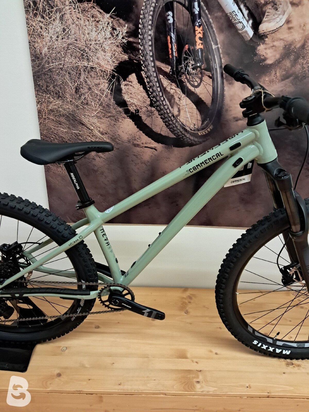Commencal Meta HT/AM 2025