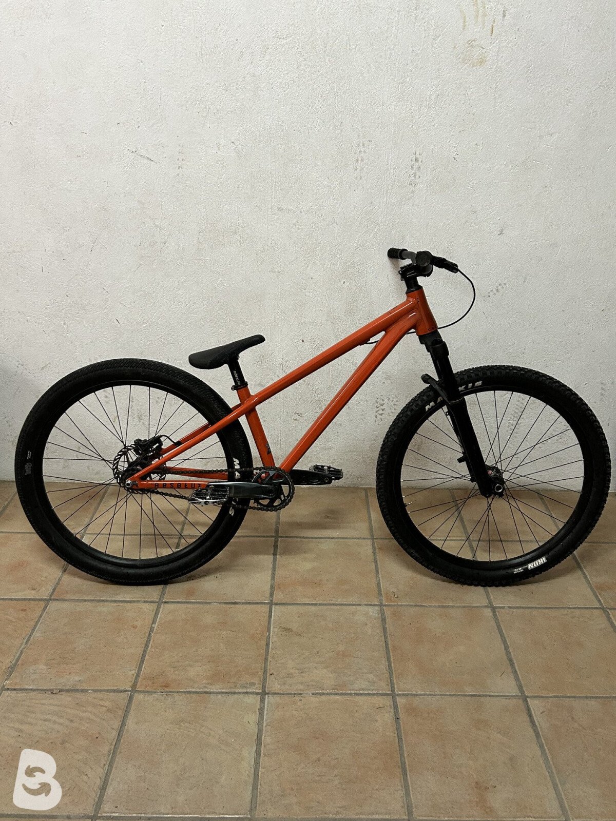 Commencal Absolut Orange 2021