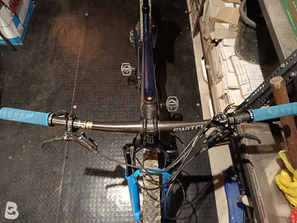 BMC Fourstroke 01 One 2022