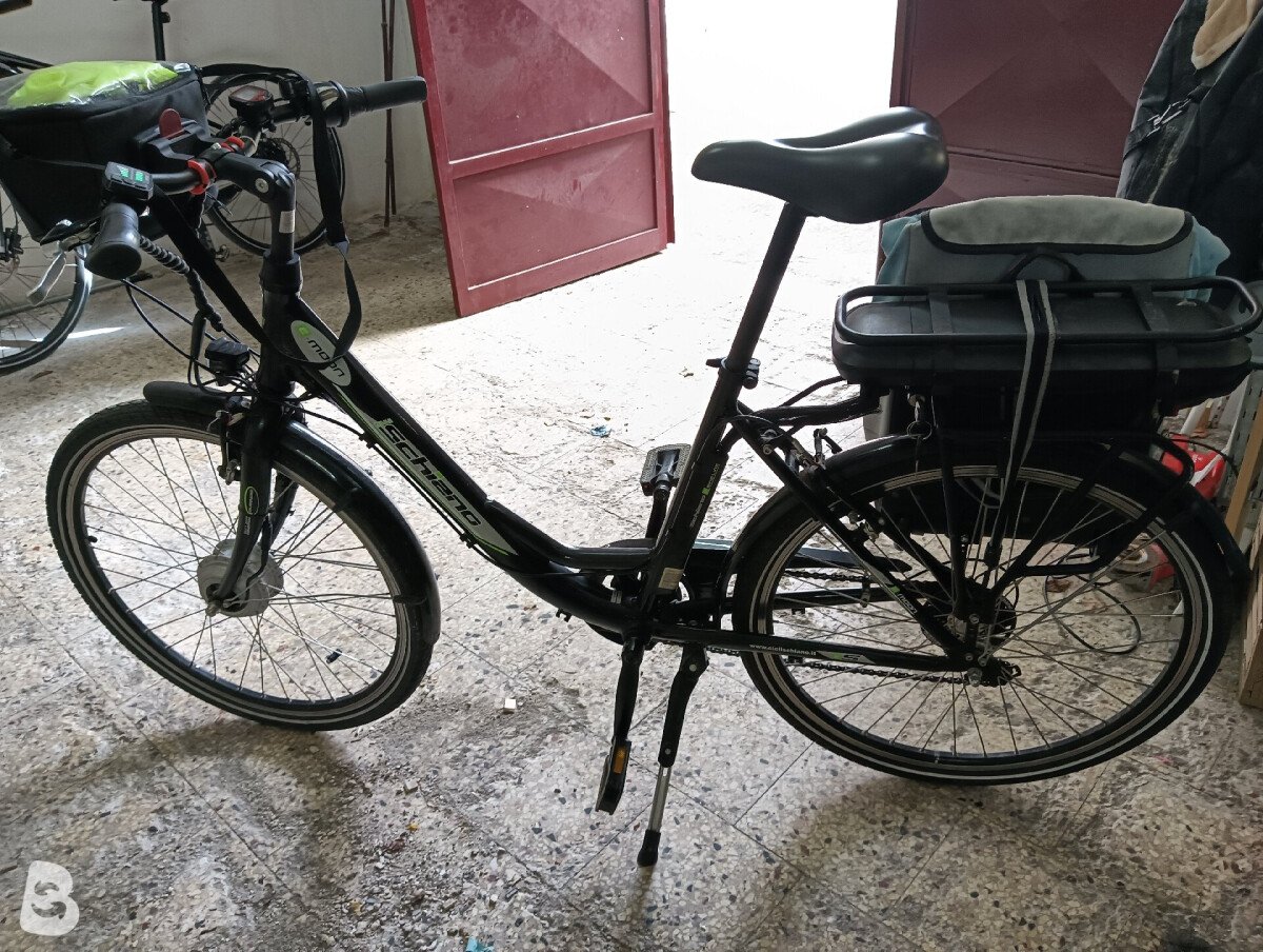 Schiano E- Moon 26 2022