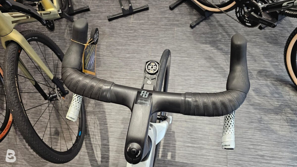 Gusto GTR SPORT TE DISC DI2 2026