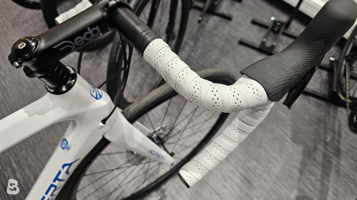 Scoperta SR8.1 disc ultegra 2023