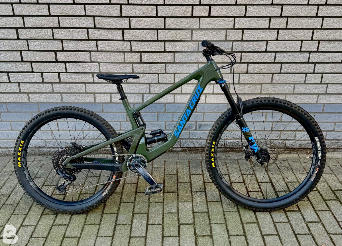 Santa Cruz Bronson R Carbon 2022