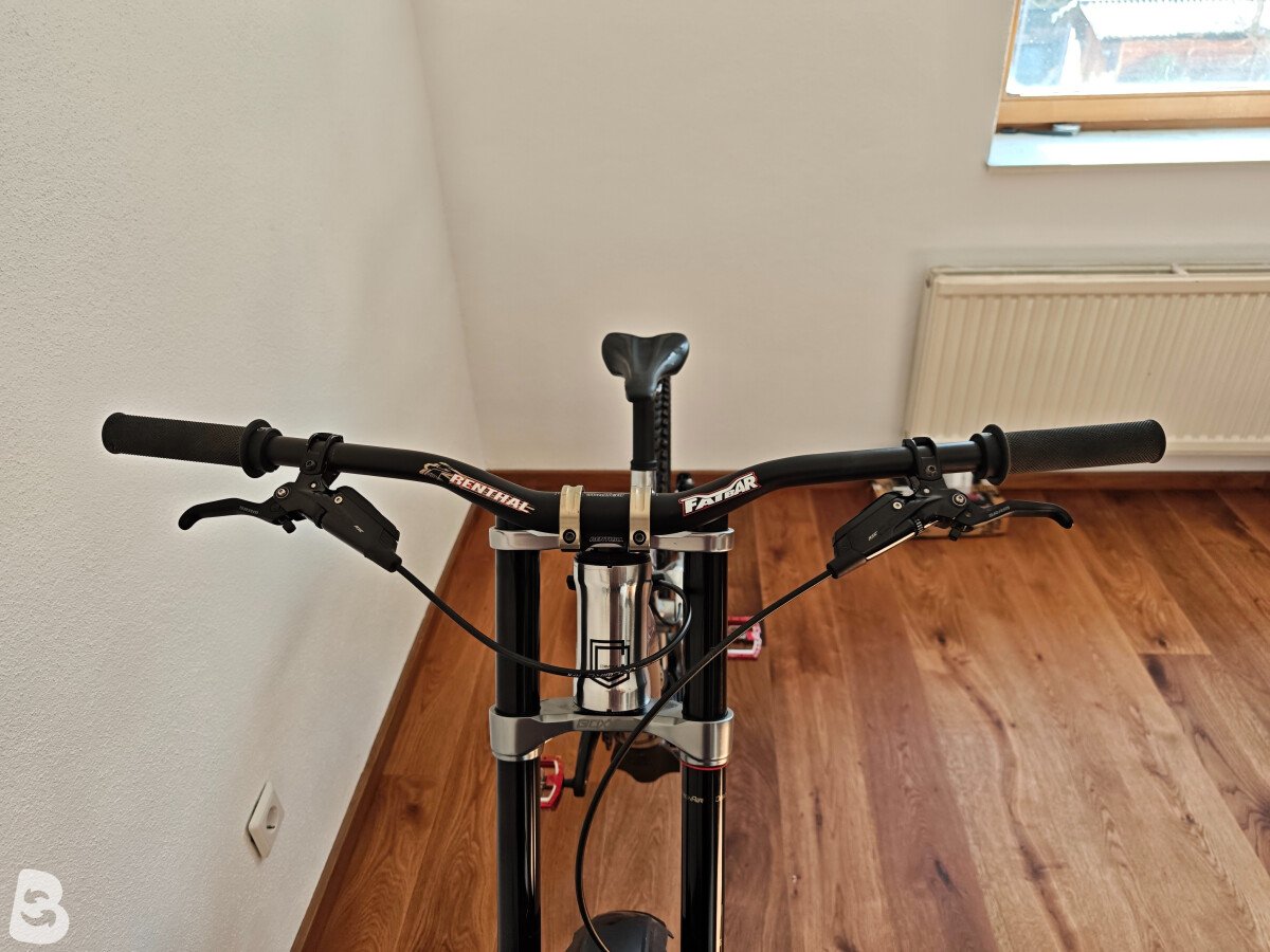 Commencal Commencal DH V4 2022