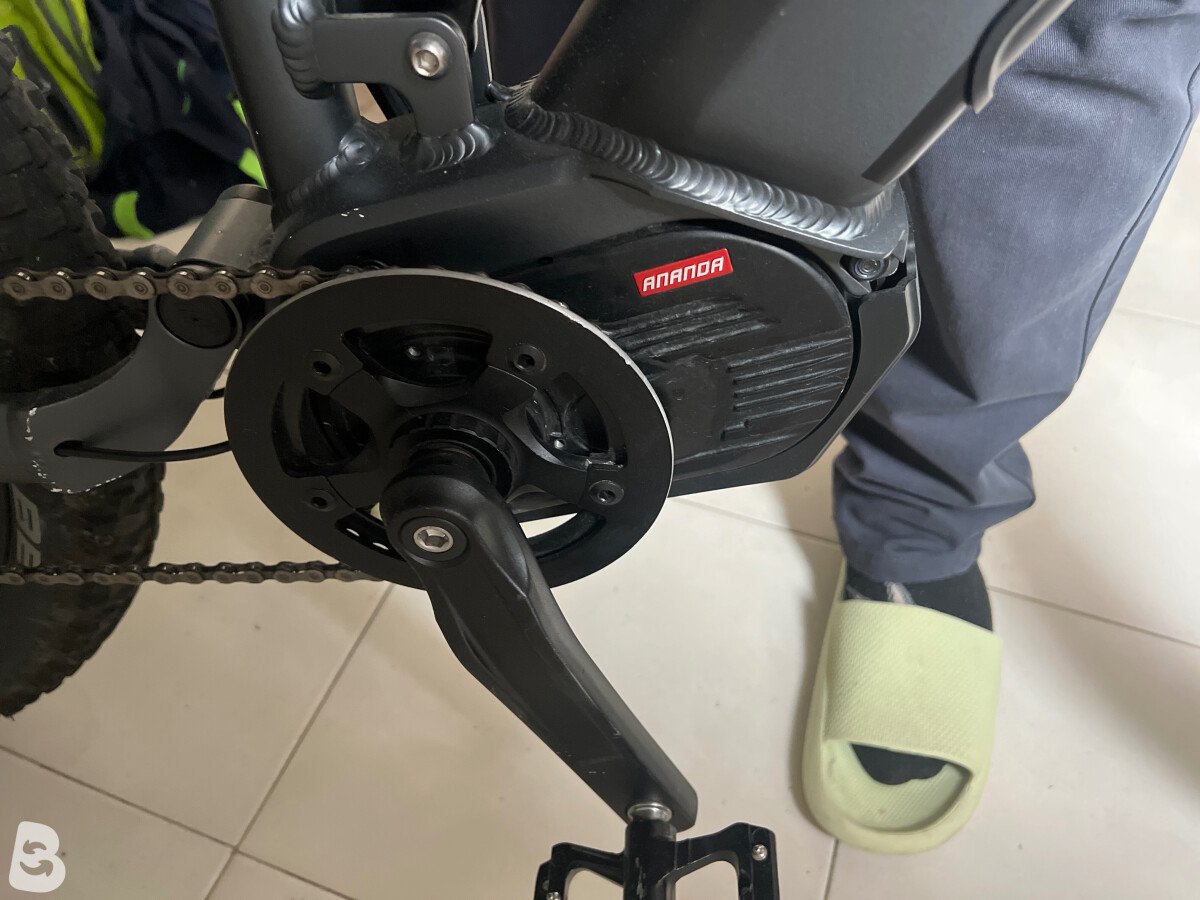 World Dimension Bike axer 2024