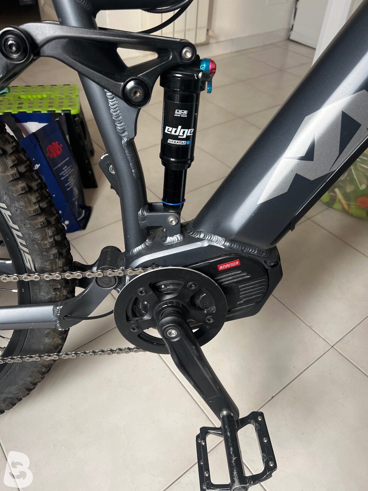 World Dimension Bike axer 2024