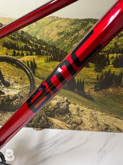 BMC Twostroke 01 FOUR 2022