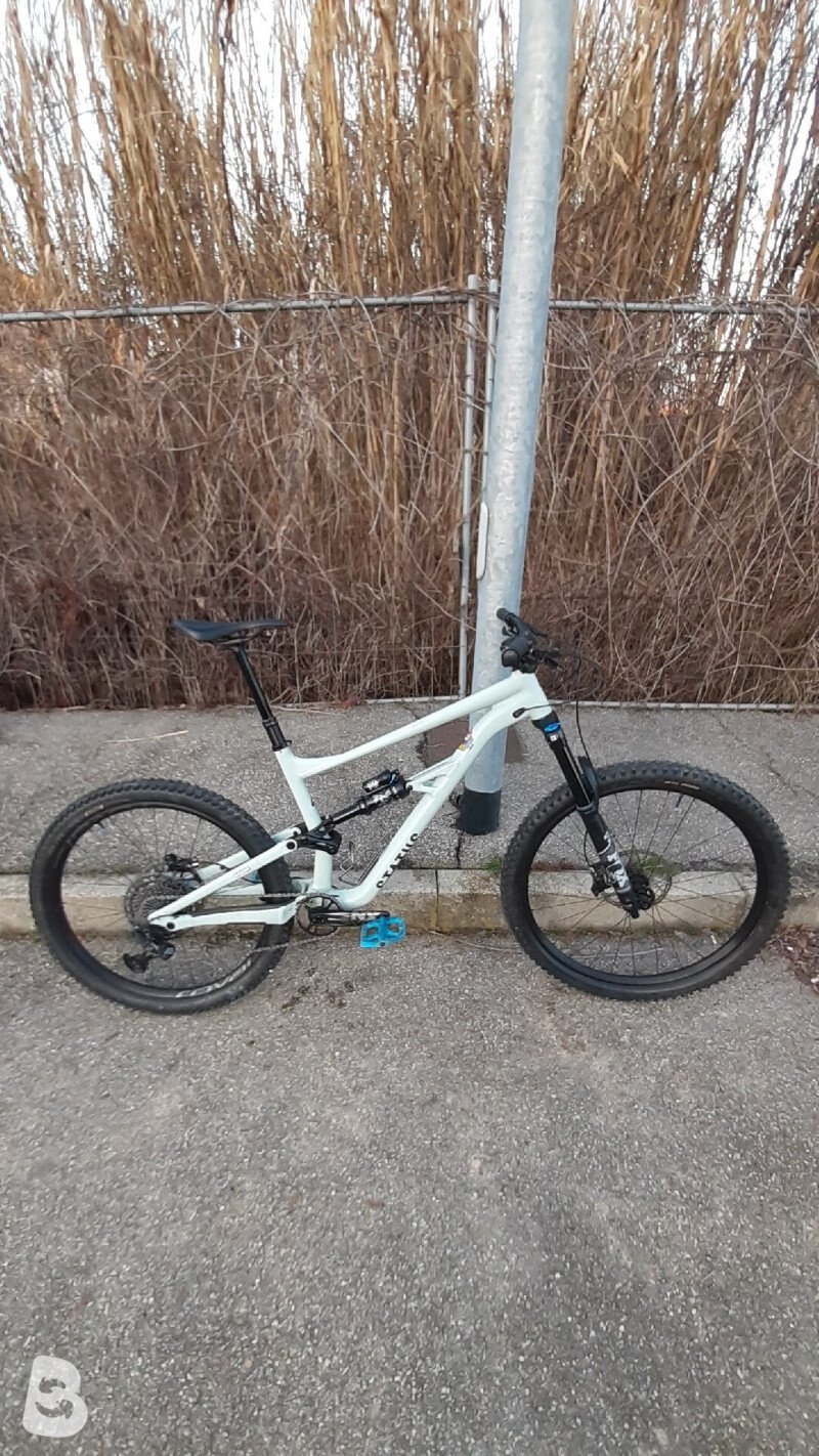 Specialized Status 160 2023