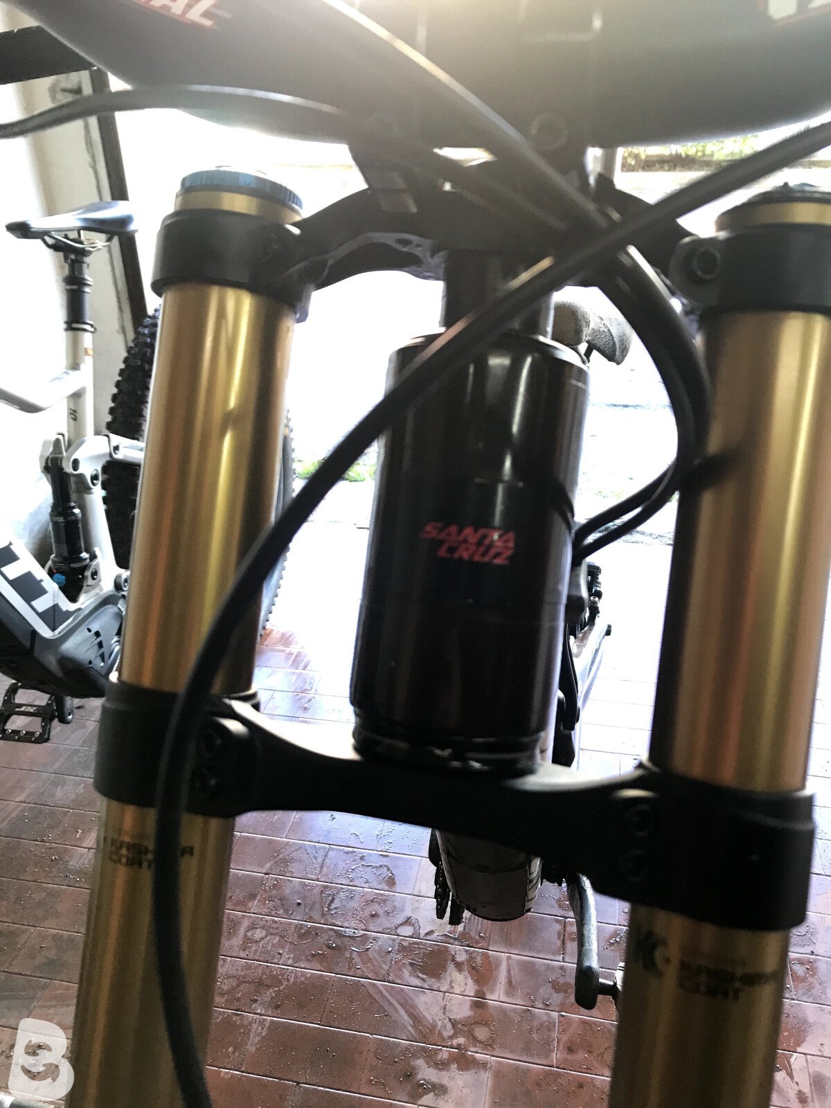 Santa Cruz V10 X01 MX Carbon 2023