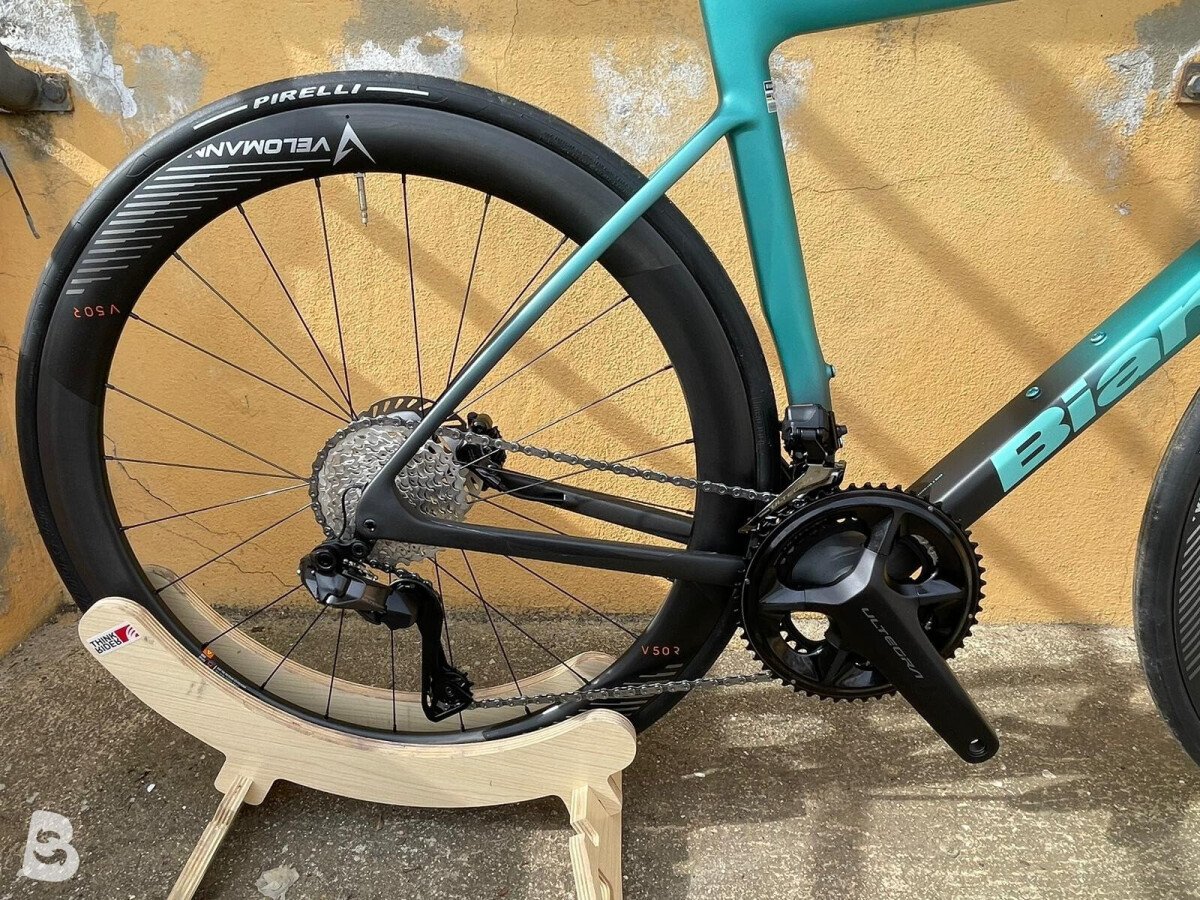 Bianchi Specialissima Ultegra Di2 2024