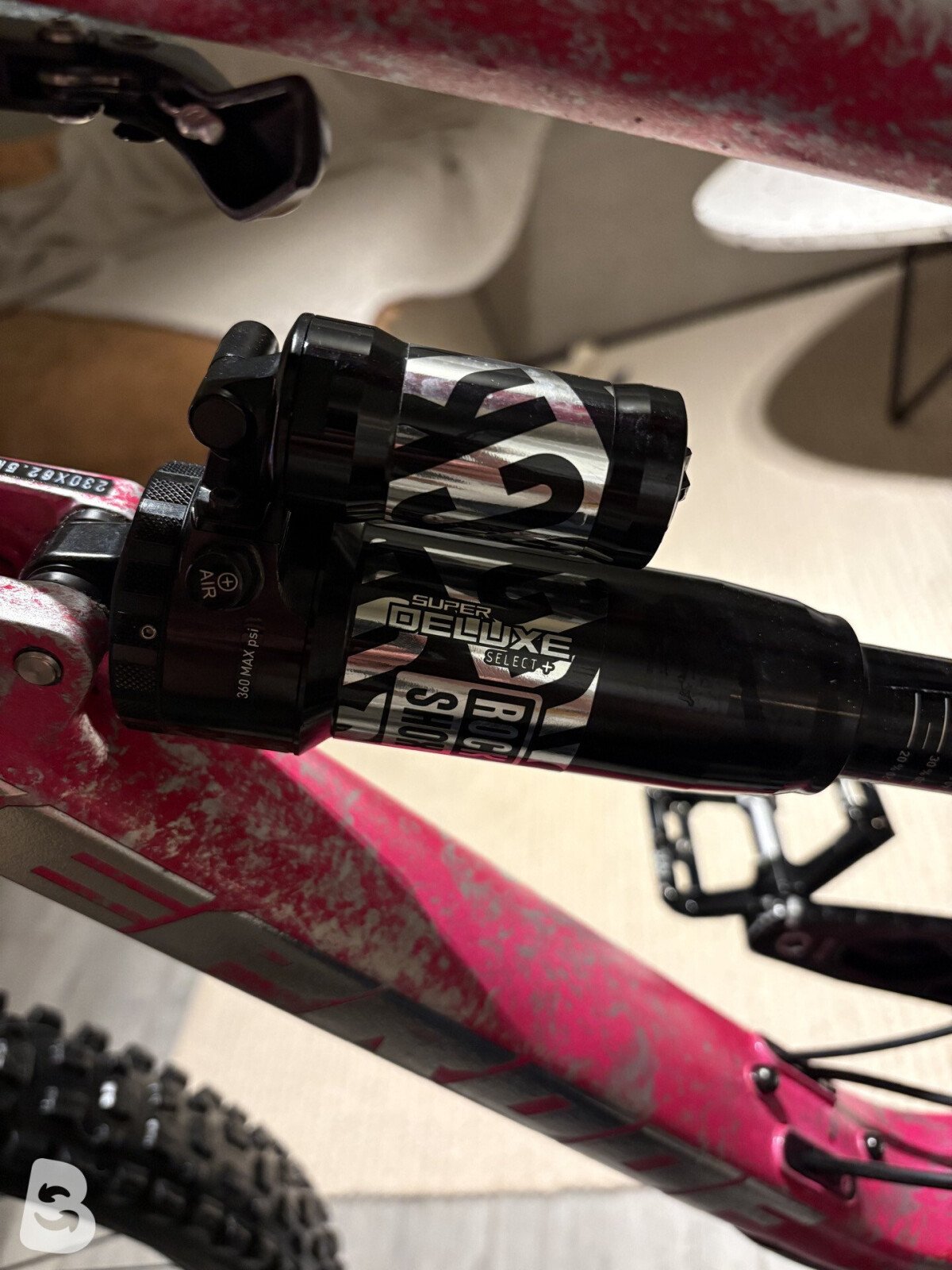 Nukeproof Mega 297 Pro custom 2024