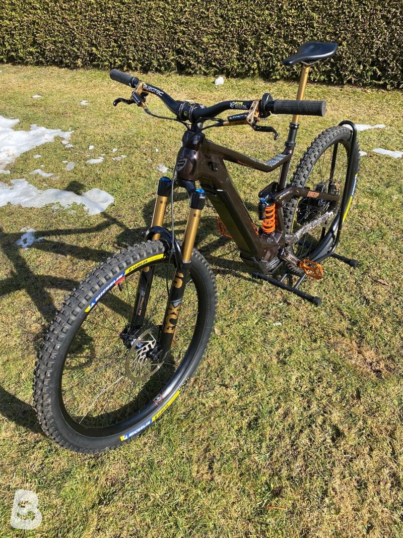 Centurion No Pogo F860i 2022