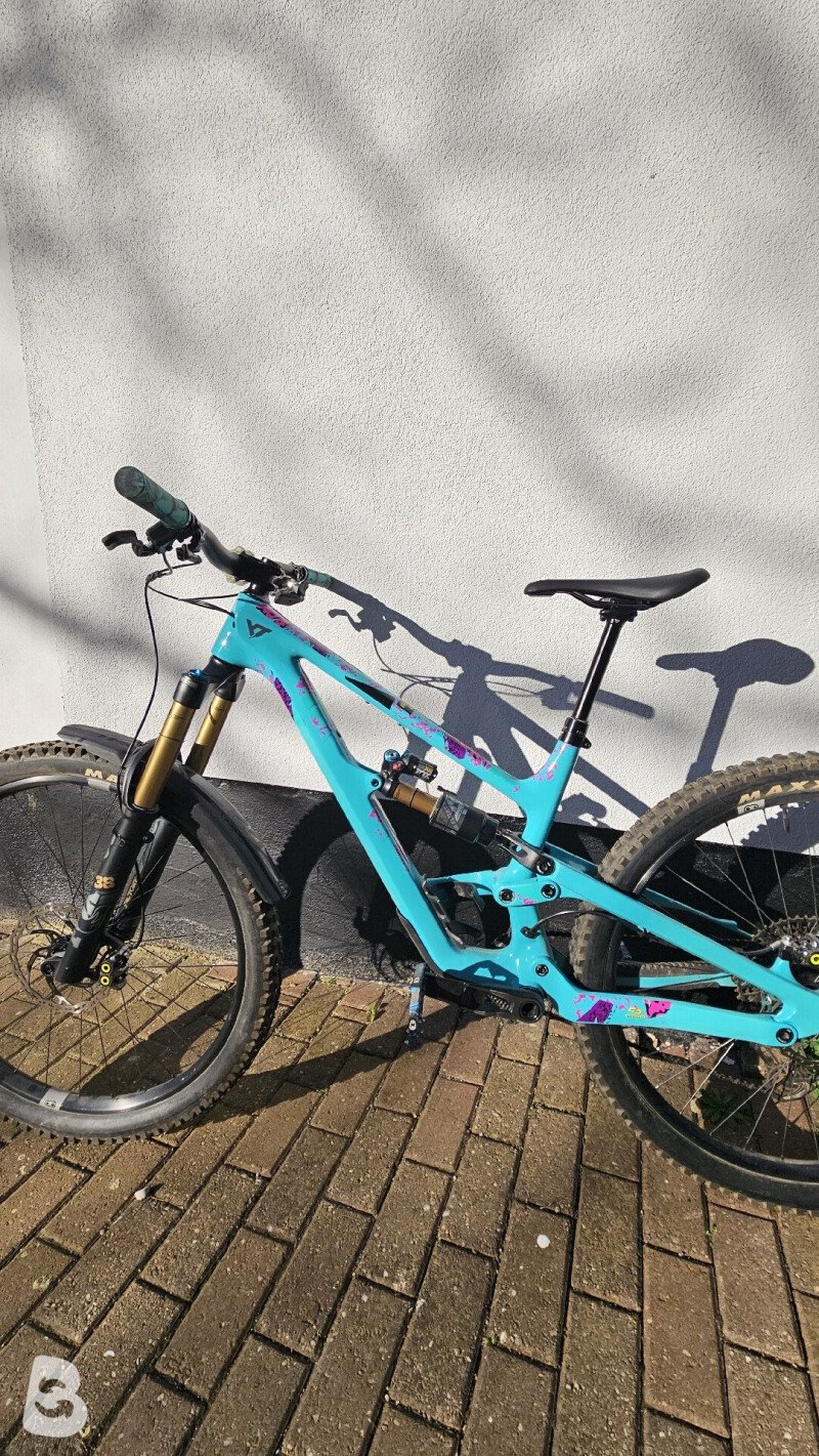 YT Industries Capra Core 4 2023
