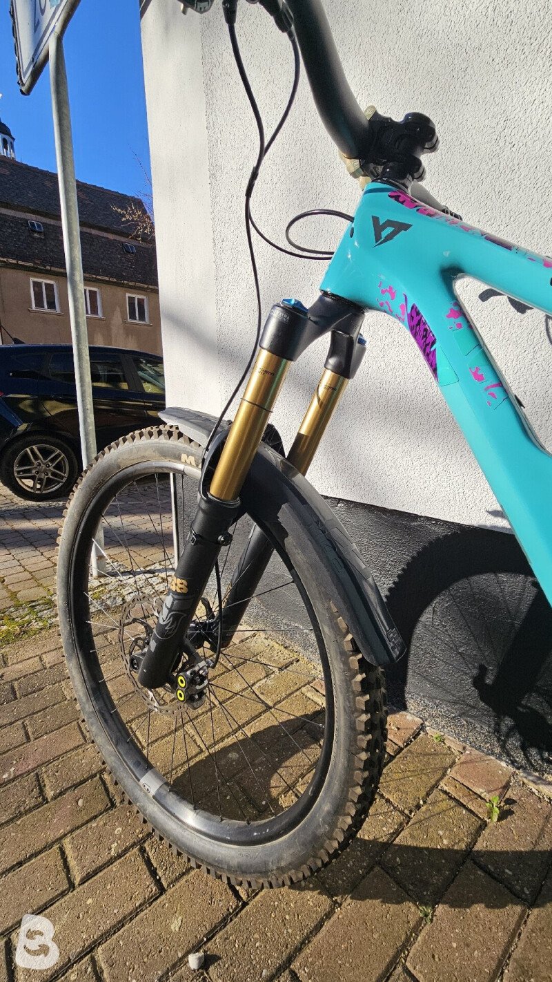 YT Industries Capra Core 4 2023