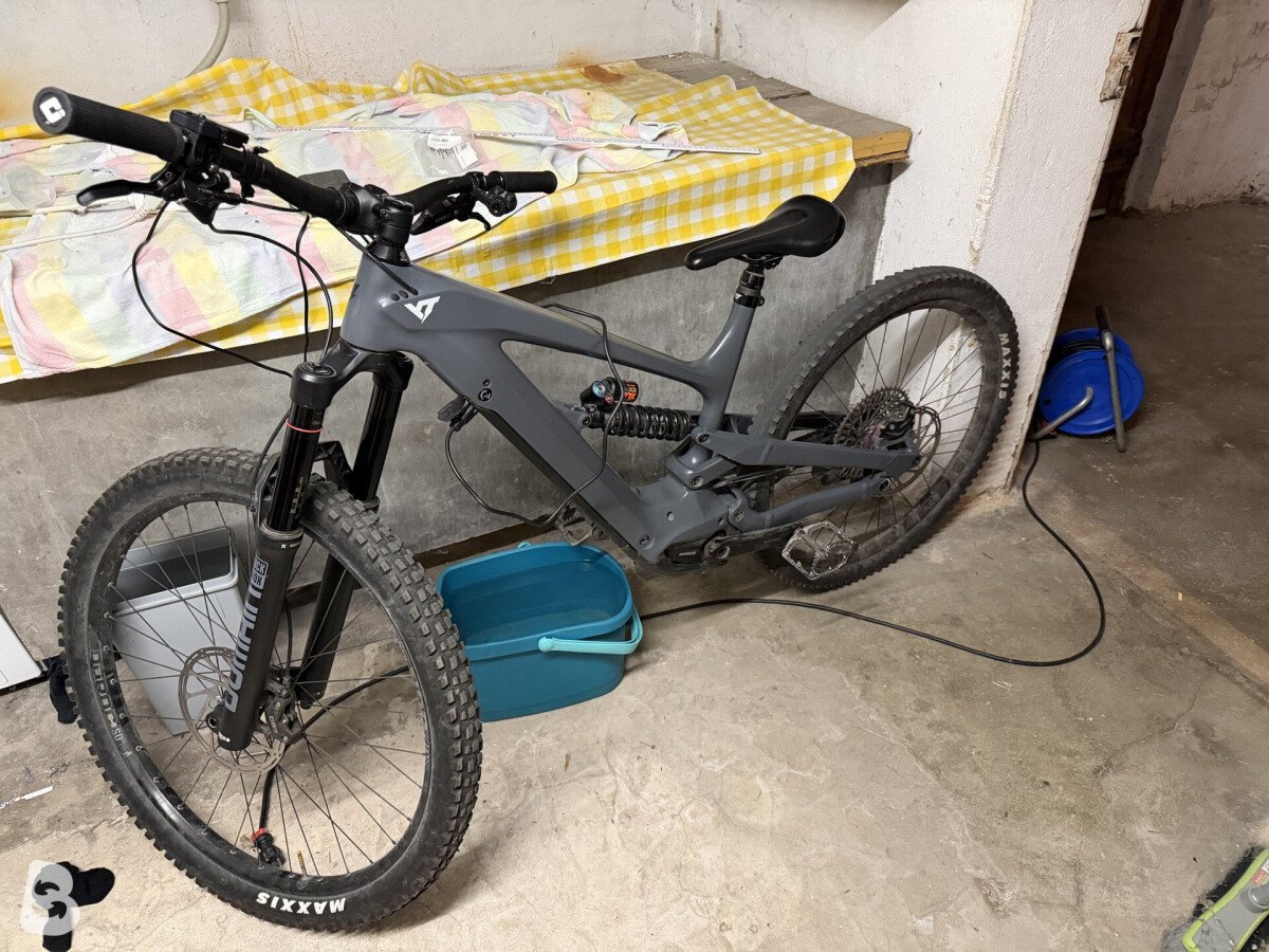 YT Industries Decoy 2024