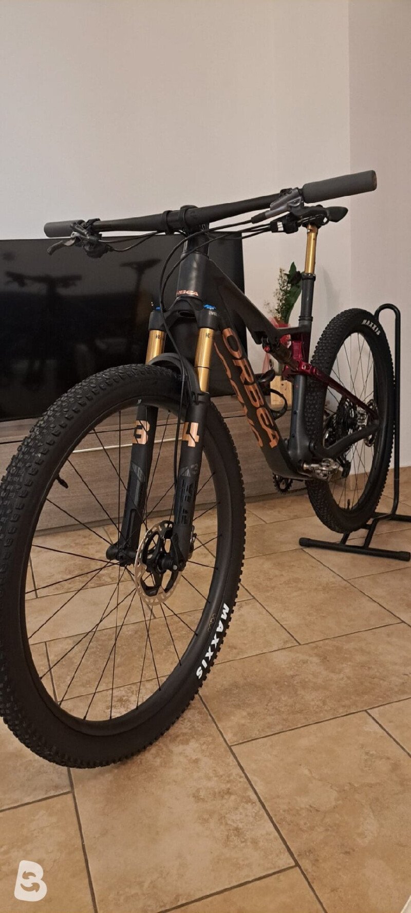 Orbea Oiz M-Pro XTR 2025