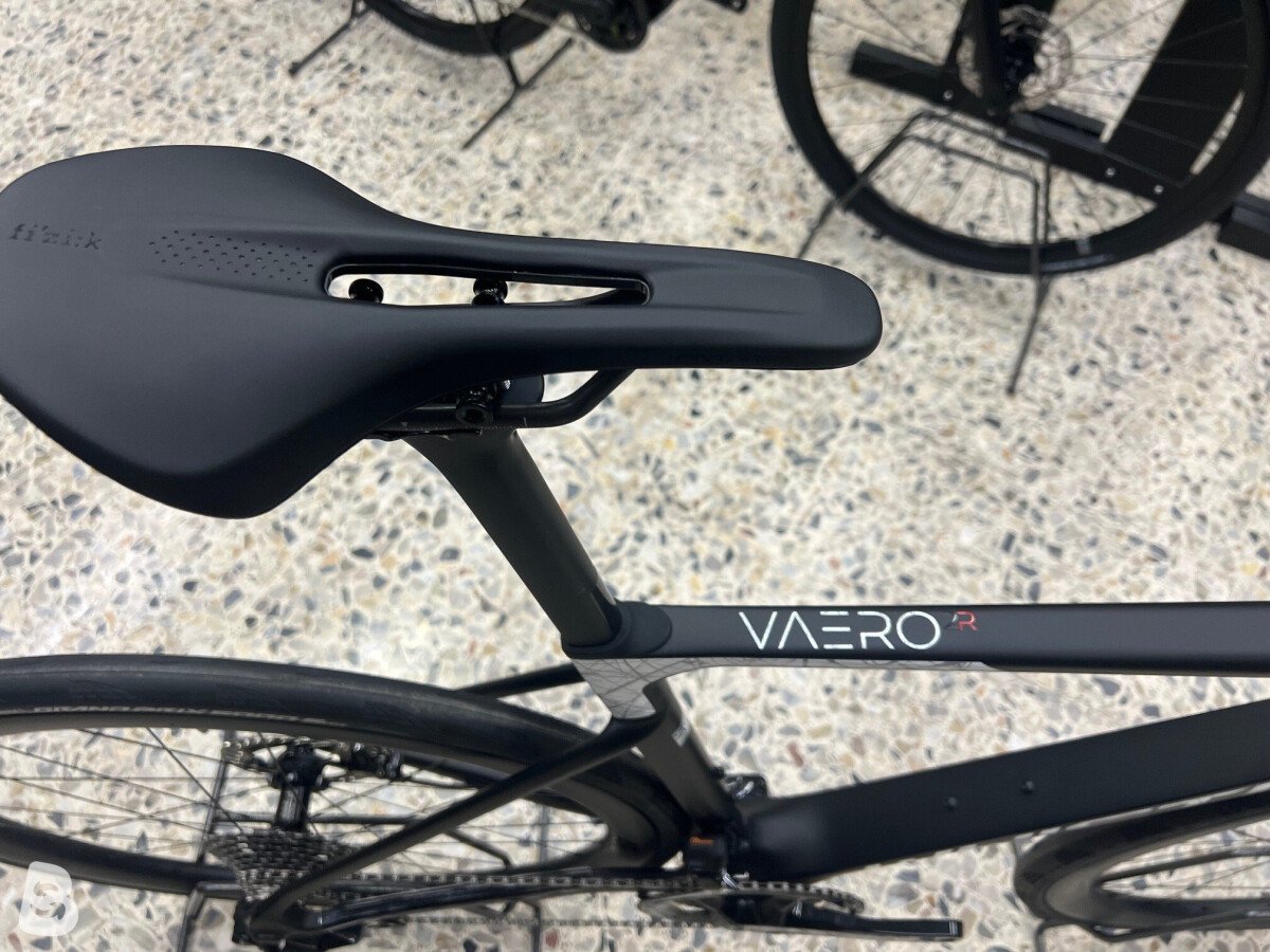 Whistle VAERO 2R DURA-ACE LITE 2026