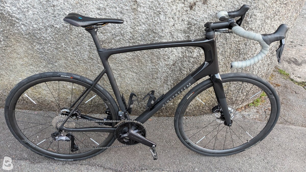 Airstreeem Triple EEE SL Disc Ultegra 2024