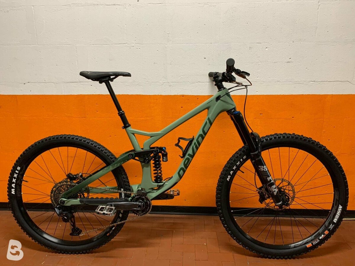 Devinci Spartan Carbon GX 2022