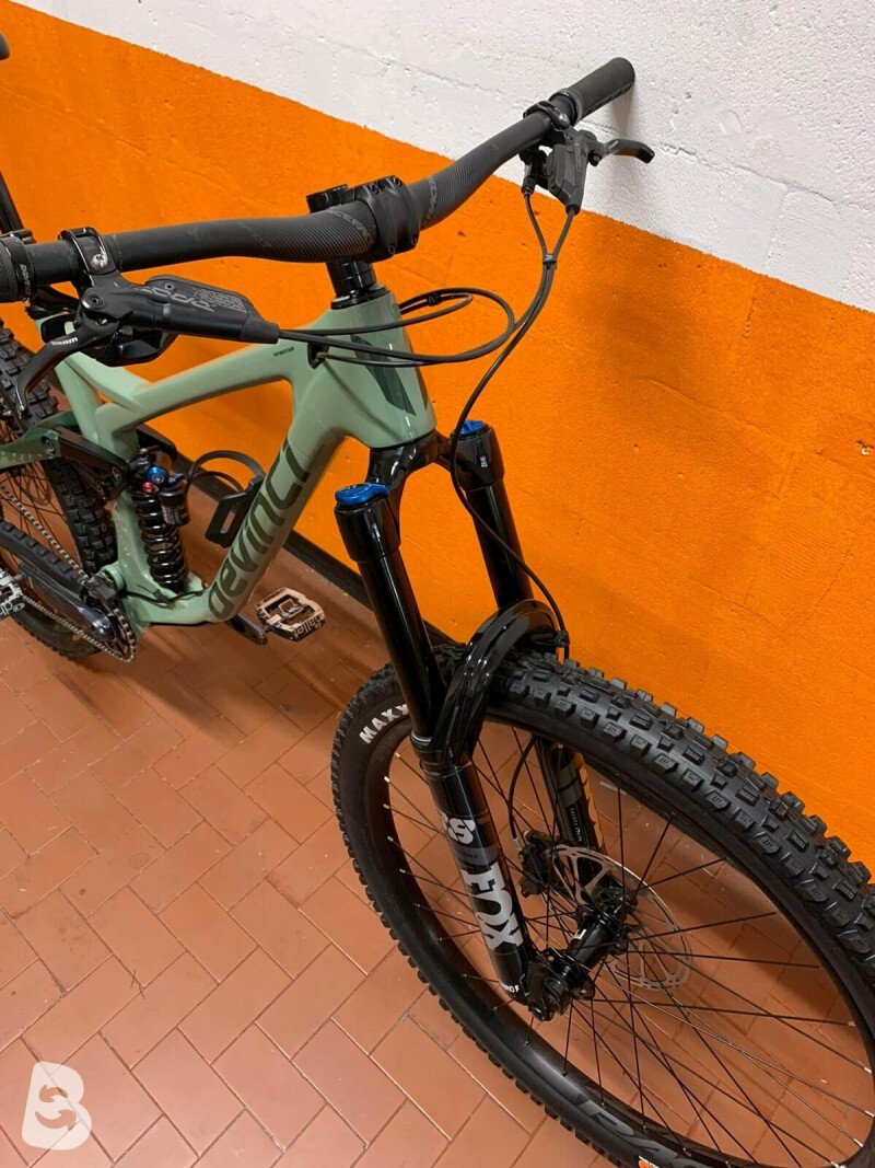 Devinci Spartan Carbon GX 2022